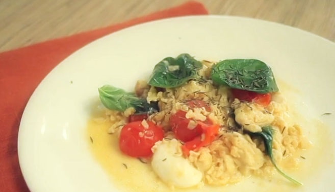 Omelet with mozzarella and cherry tomatoes