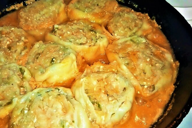 Stewed Dough Rolls With Potatoes And Minced Meat