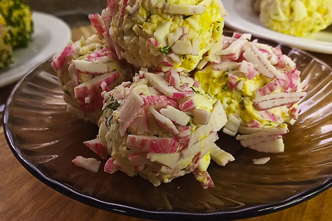 Crab Balls With Melted Cheese, Egg And Garlic