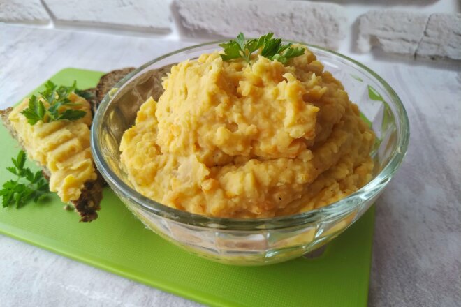 Lean Bean Pate With Carrots And Onions