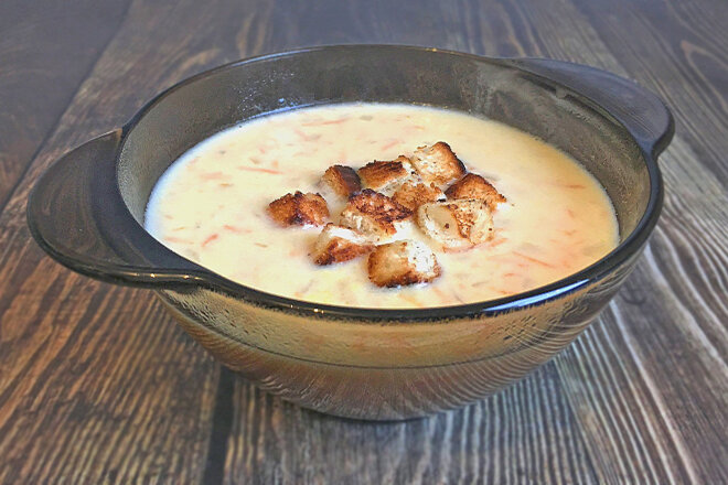Cheese Soup With Croutons
