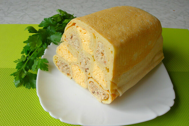 Pancake Pie With Minced Meat And Cheese Without Baking