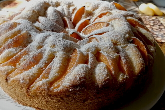 Pie Stuffed With Fresh Apricots