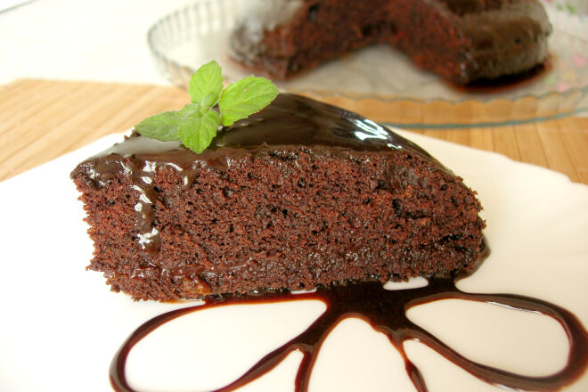 Wet Chocolate Cake Without Eggs, Butter And Milk