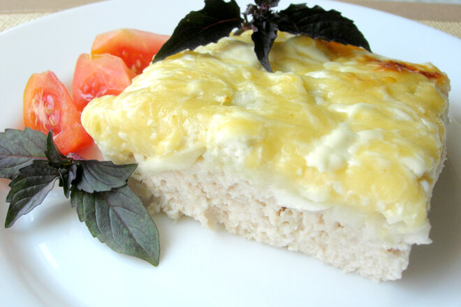 Juicy Chicken Casserole With Cheese And Apples