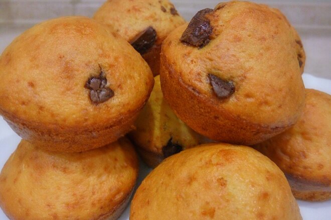 Airy Muffins With Chocolate On Kefir