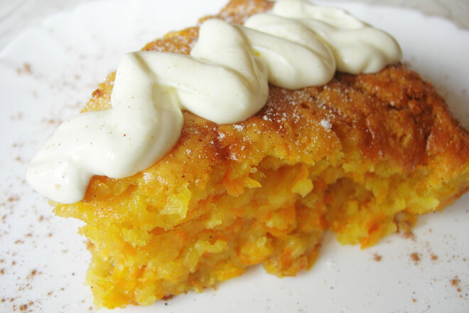 Pumpkin Casserole With Sour Cream And Flour