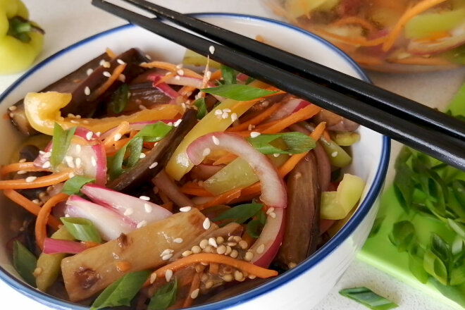 Korean Style Eggplant With Bell Pepper And Sesame Seeds