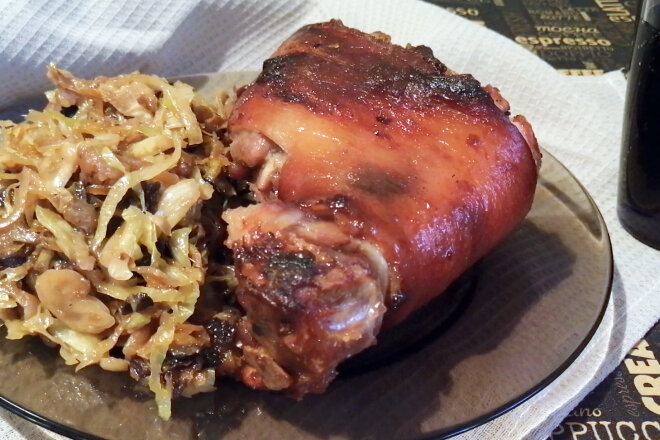 Pork Knuckle In Czech Beer With Sauerkraut