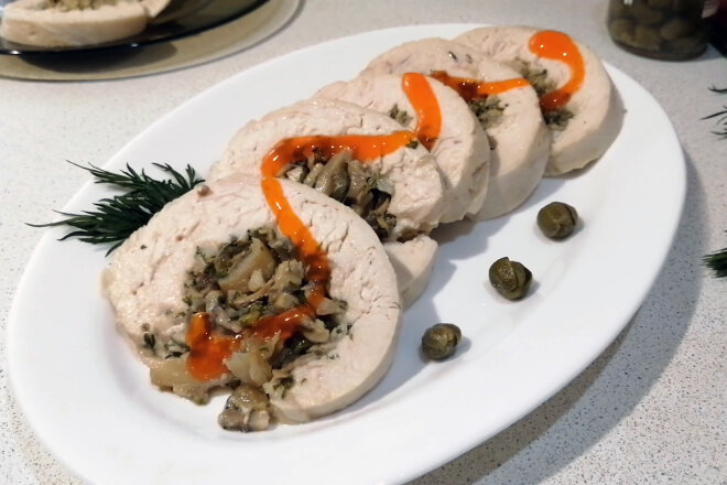 Chicken Roll With Mushrooms And Capers