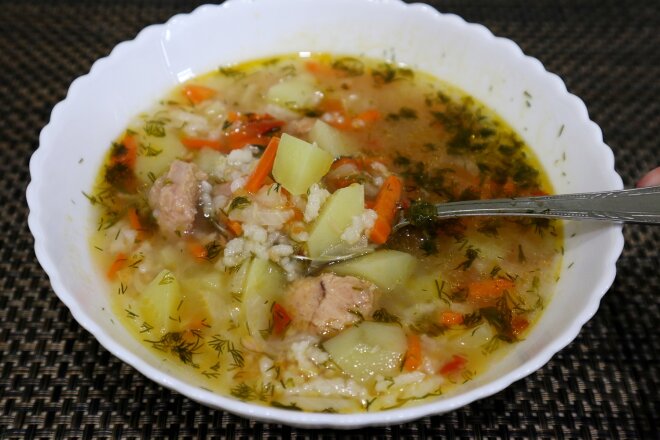 Canned Tuna Soup With Potatoes And Rice