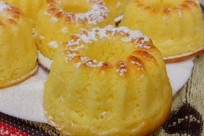 Cheesecakes In The Oven With Semolina And Sour Cream