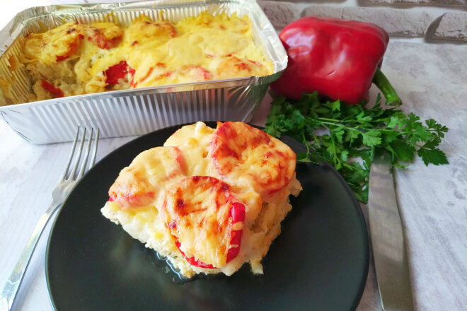 Cauliflower Casserole With Tomatoes And Cheese